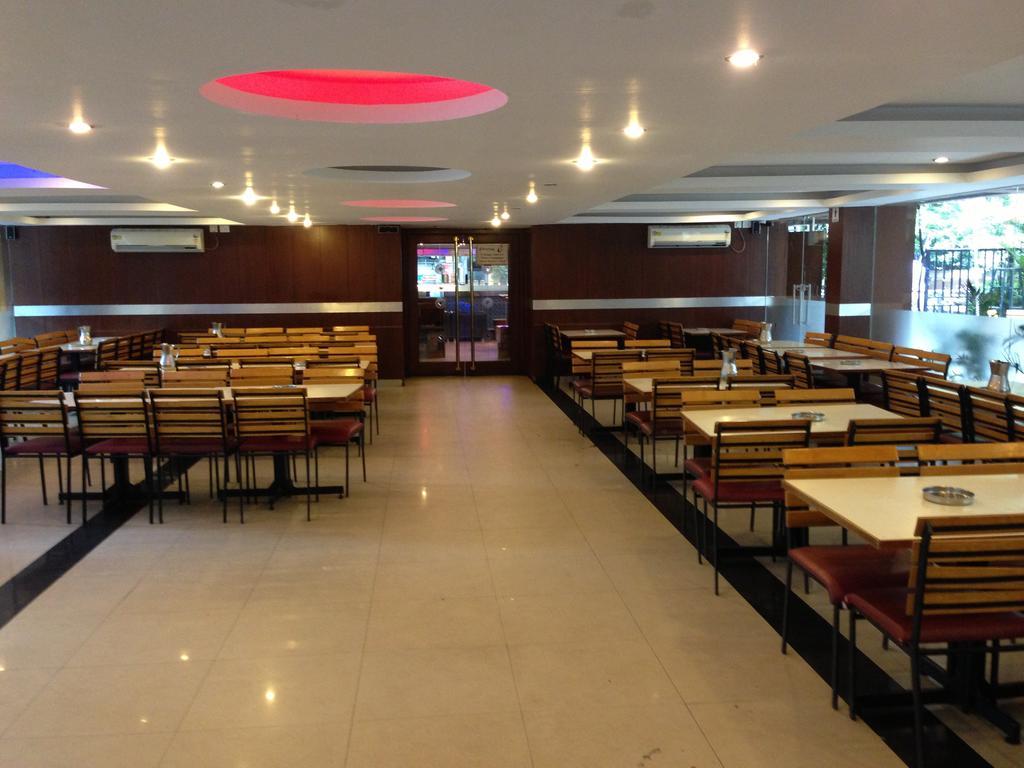 Hotel Noor Empire International Kormangala Bangalore Exterior foto